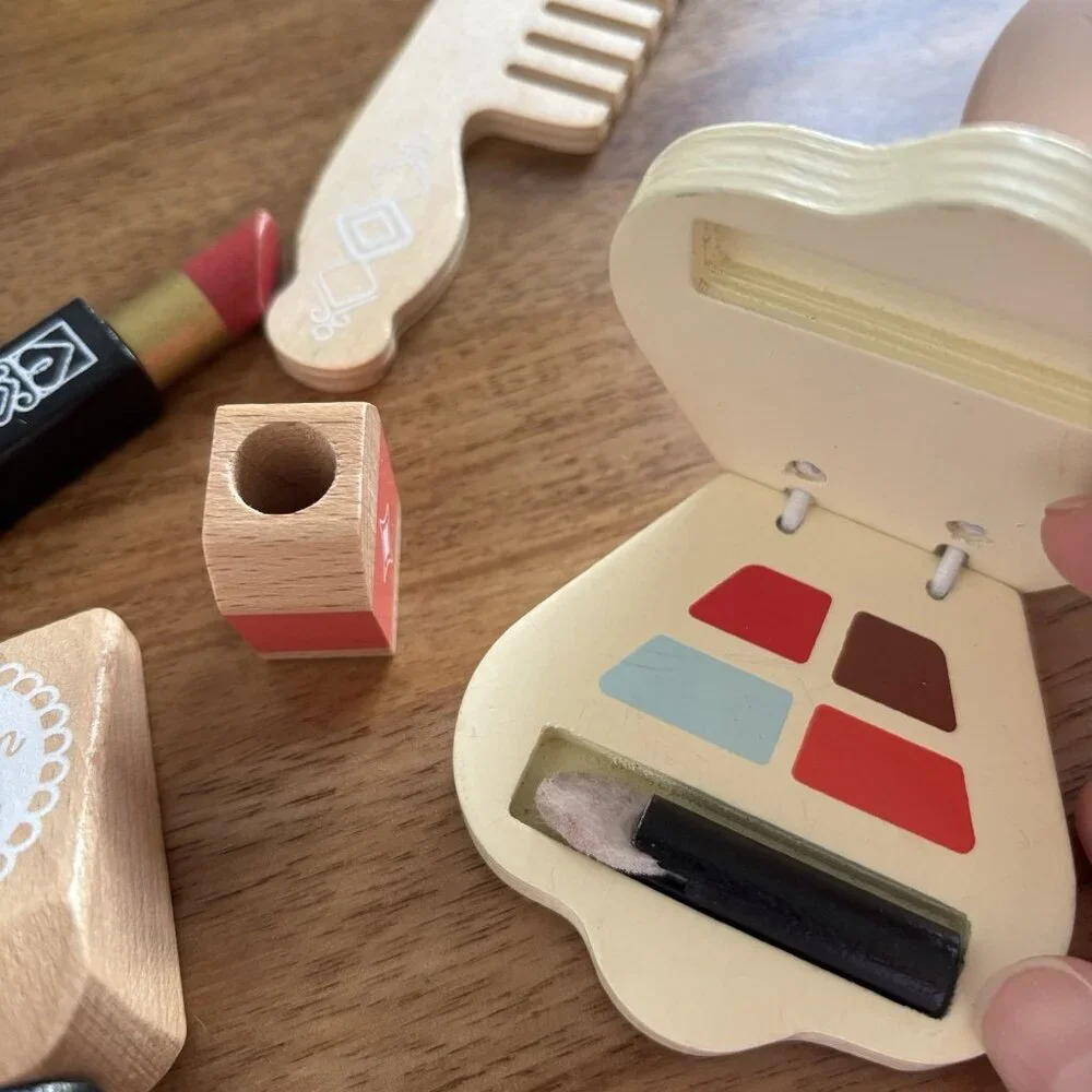 Le Toy‎ Van Wooden Cosmetic Set With Bag Toy PREOWNED MISSING PIECES